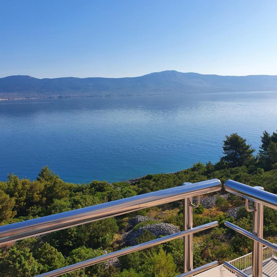 Apartment Kate Слатине Екстер'єр фото