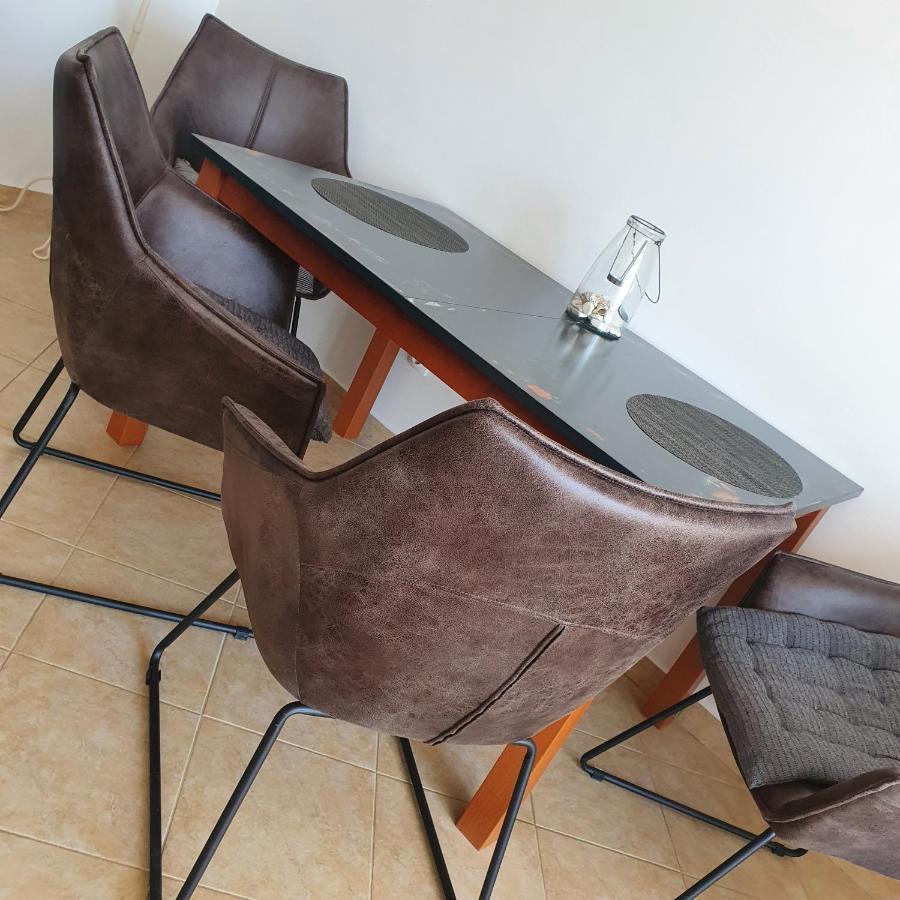 Apartment Kate Слатине Екстер'єр фото